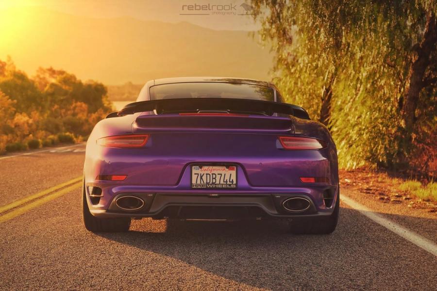 Porsche 911 Turbo by HRE Wheels 2015 года  (фото 2 из 12)